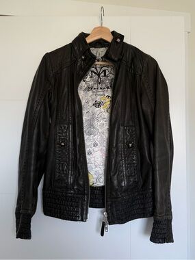 Mackage Women’s Black Leather Zip Jacket - Slim Casual Coat